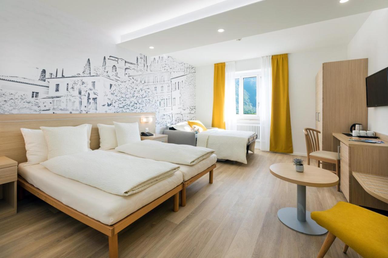 Hotel Village Campofelice Tenero-Contra Dış mekan fotoğraf